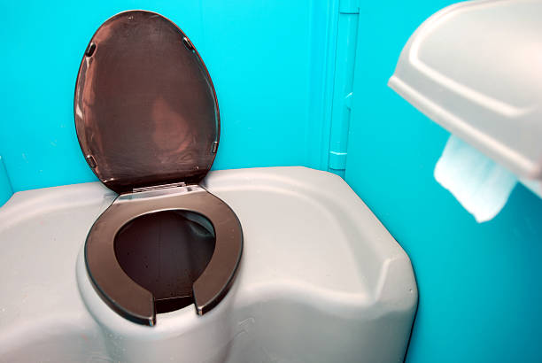 Best Portable toilet rental cost  in Dryden, MI